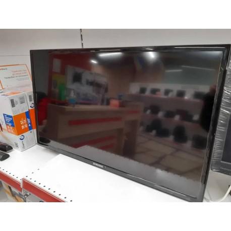 Широкоформатен дисплей SAMSUNG 32